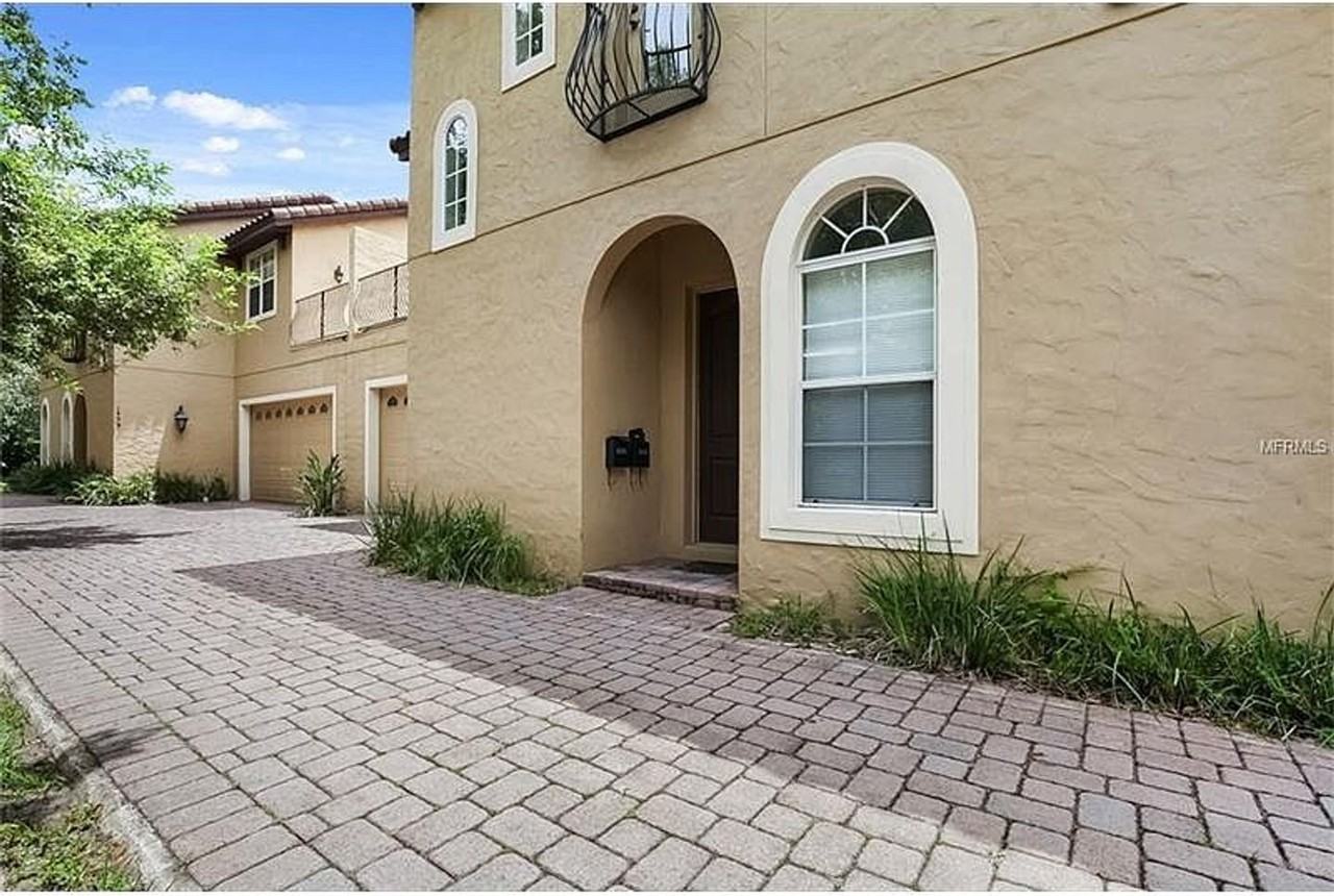 1455 Catherine St - Photo 3 of 25