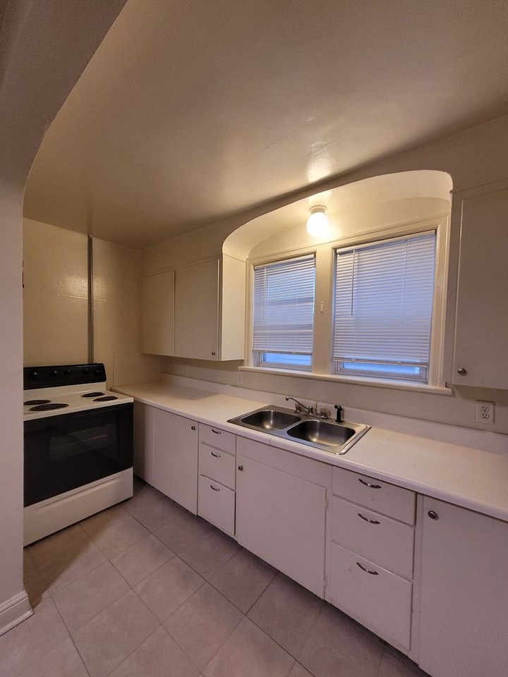 145 2nd Street - Photo 6 of 16