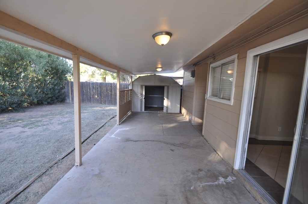 14832 N 31st Dr - Photo 3 of 13