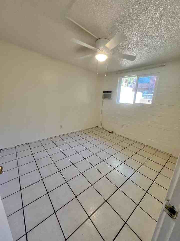 184 W Prince Rd - Photo 3 of 7