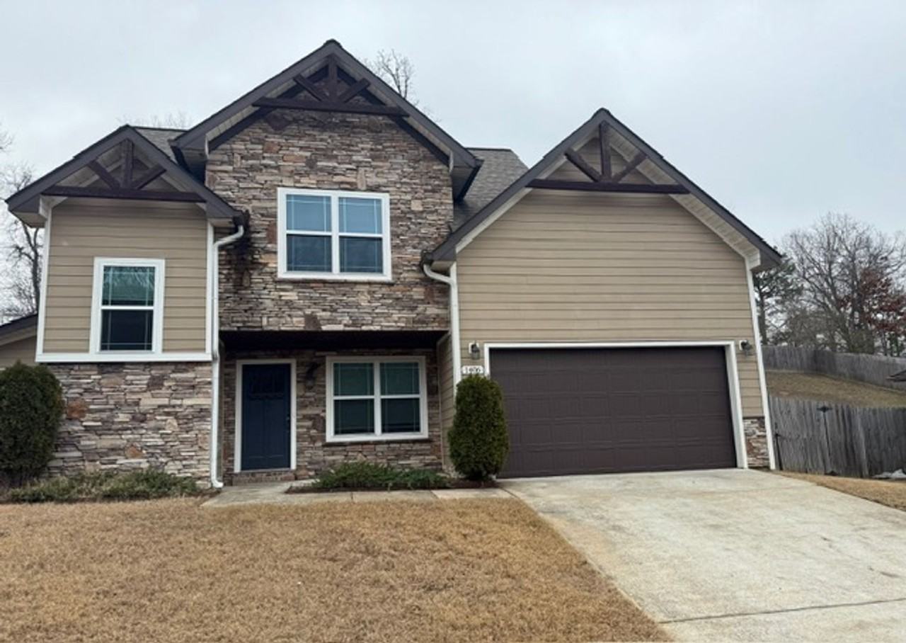 1406 Hunter Wood Dr - Photo 2 of 22