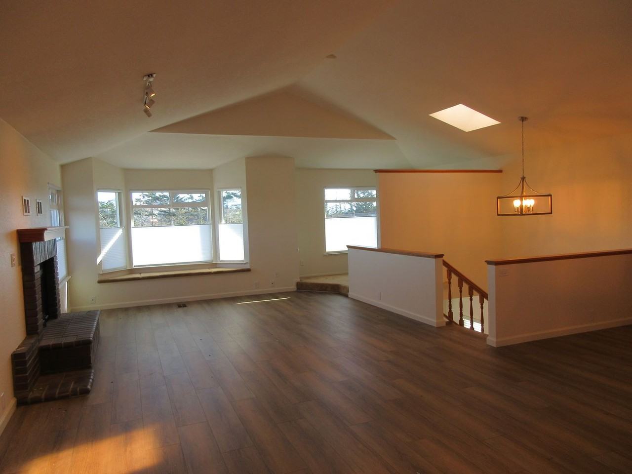 1679 18th St - Photo 2 of 23