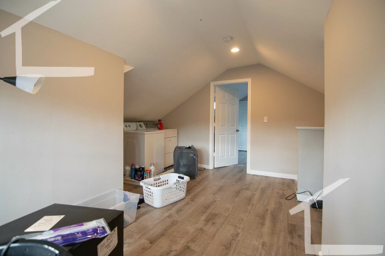 44 Long Avenue - Photo 6 of 15