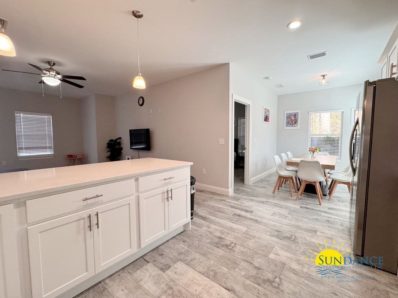 2247 Wind Trace Rd N - Photo 7 of 28