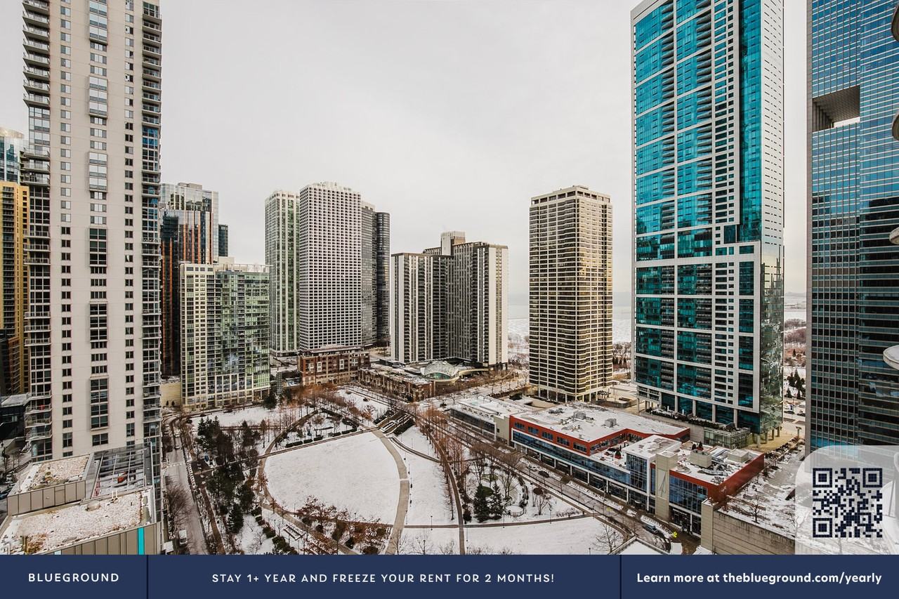 225 North Columbus Drive - Photo 7 of 46