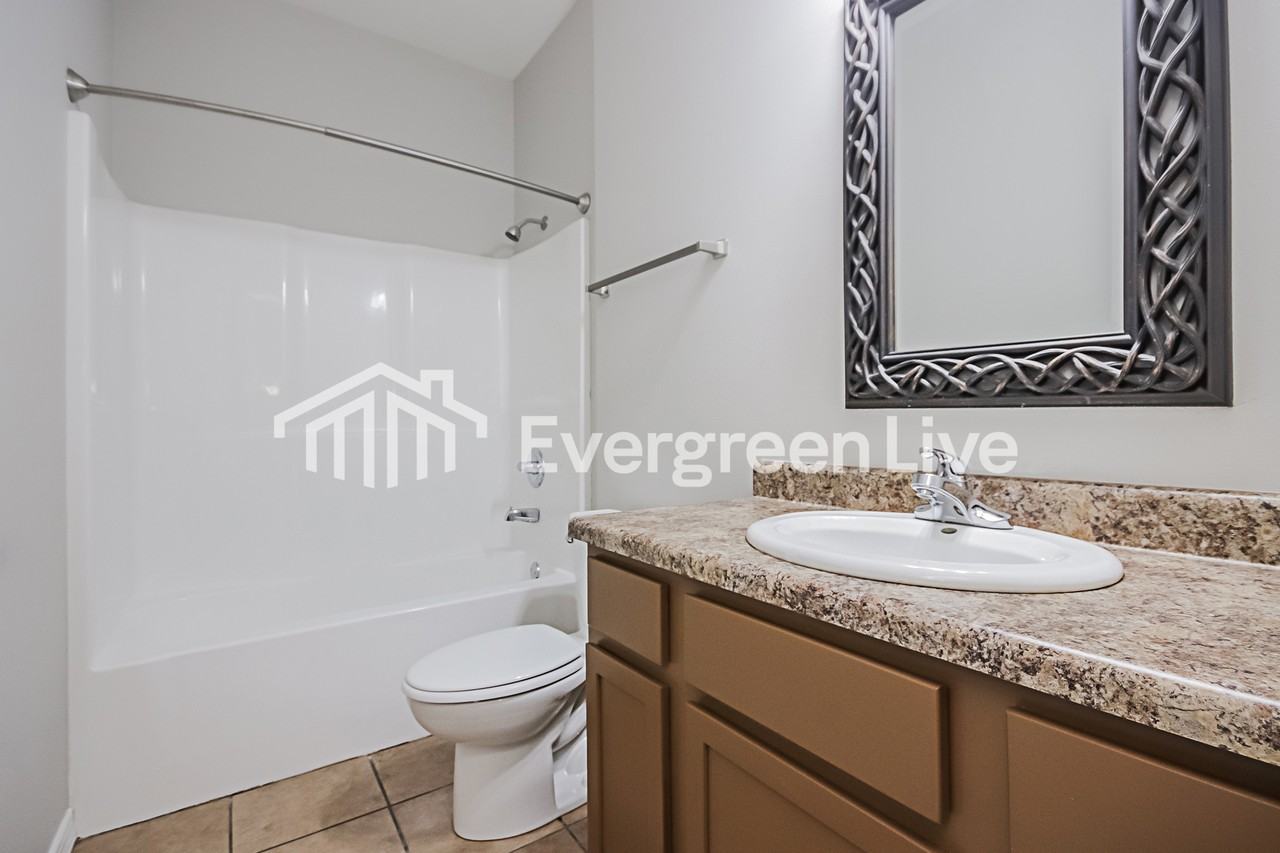 50 Sunderland Dr - Photo 5 of 15