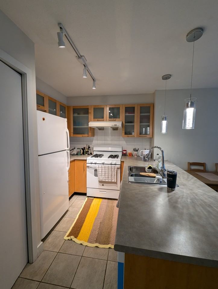 9333 Alberta Road - Photo 4 of 11