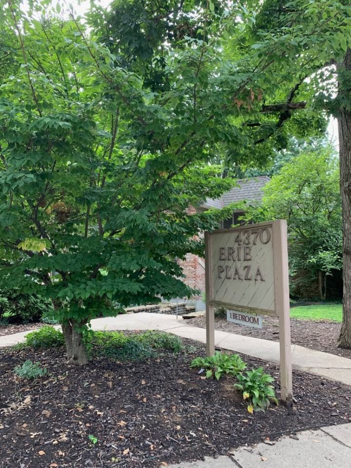 Erie Plaza - Photo 2 of 3