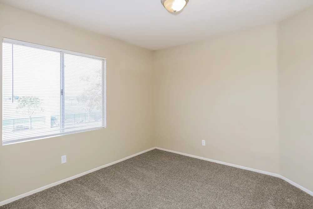 310 S Tryon St #NA - Photo 2 of 6