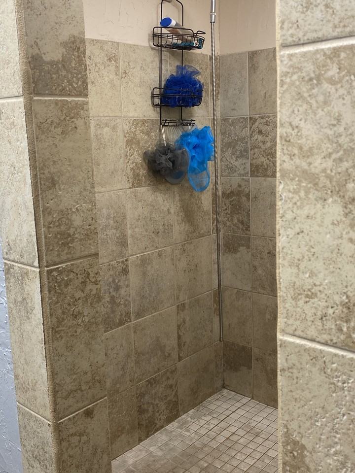 7066 Sw 4th St - Photo 3 of 12