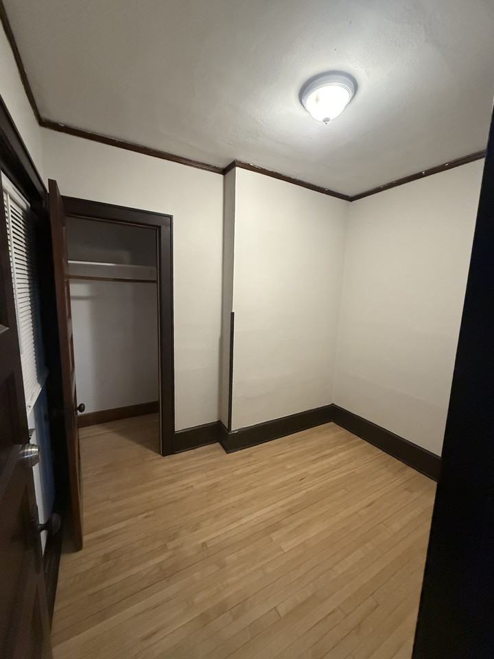 1446 N 48th St #1446 - Photo 7 of 14