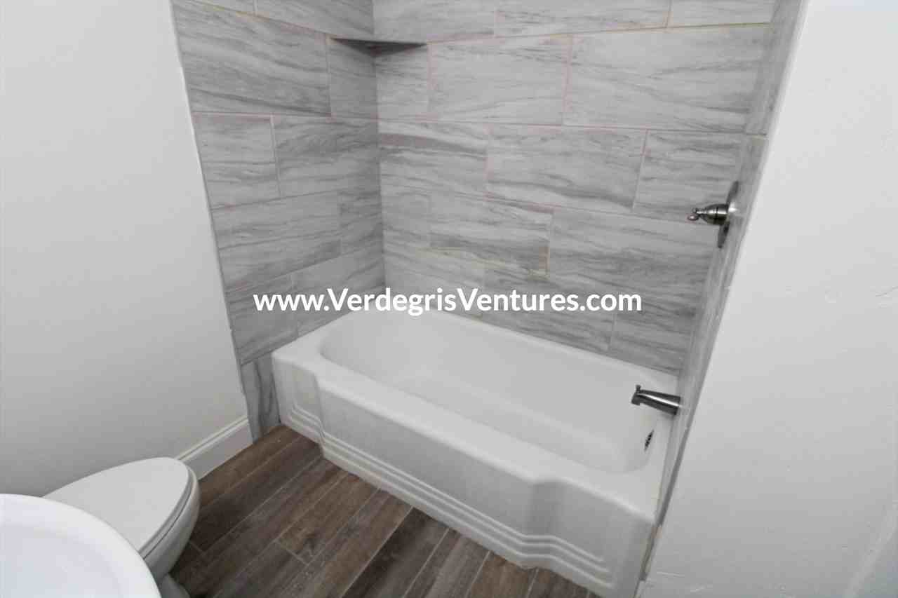 4904 Calmont Ave #NA - Photo 7 of 21