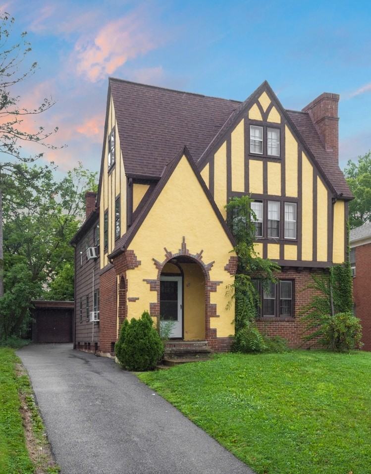 3540 Normandy Road #2 - Photo 3 of 22