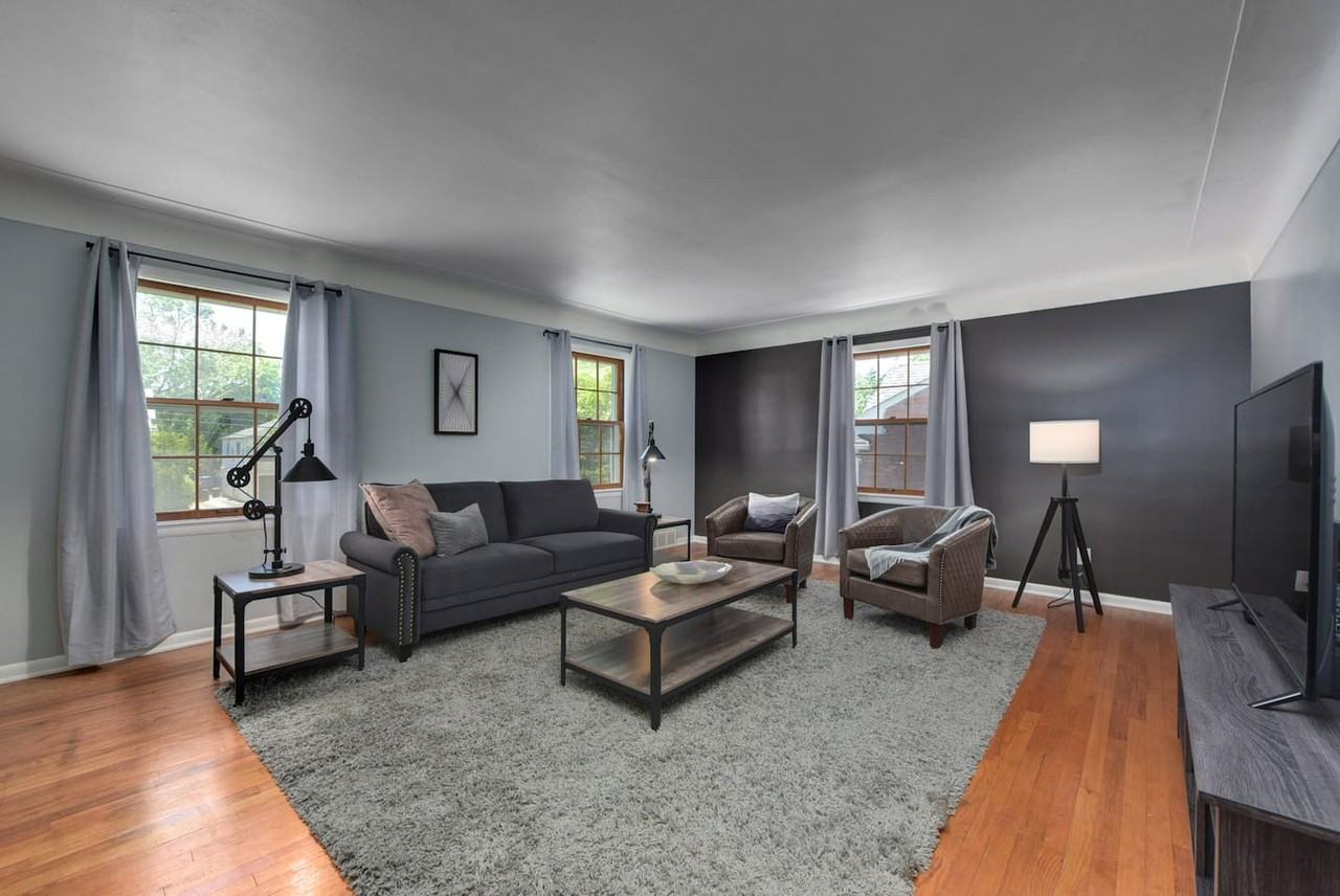 18033 Chagrin Blvd #2 - Photo 5 of 15