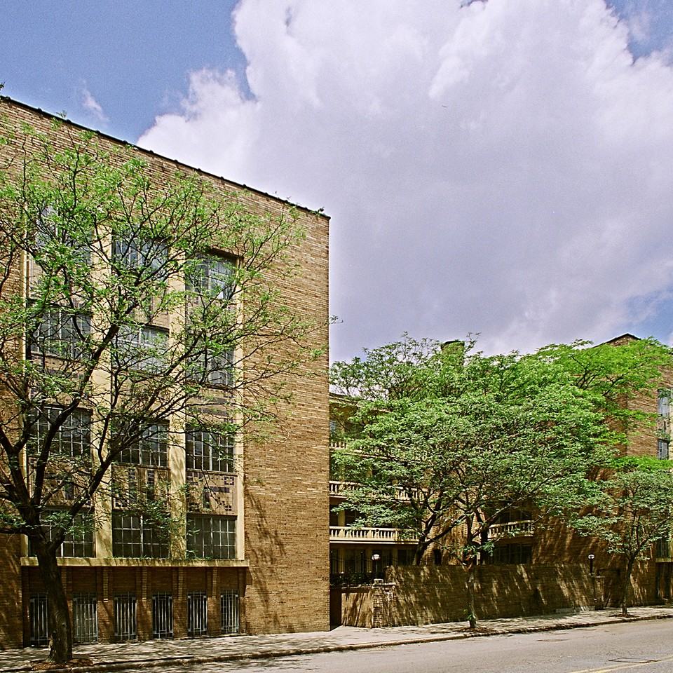 342 S Highland Ave #15A