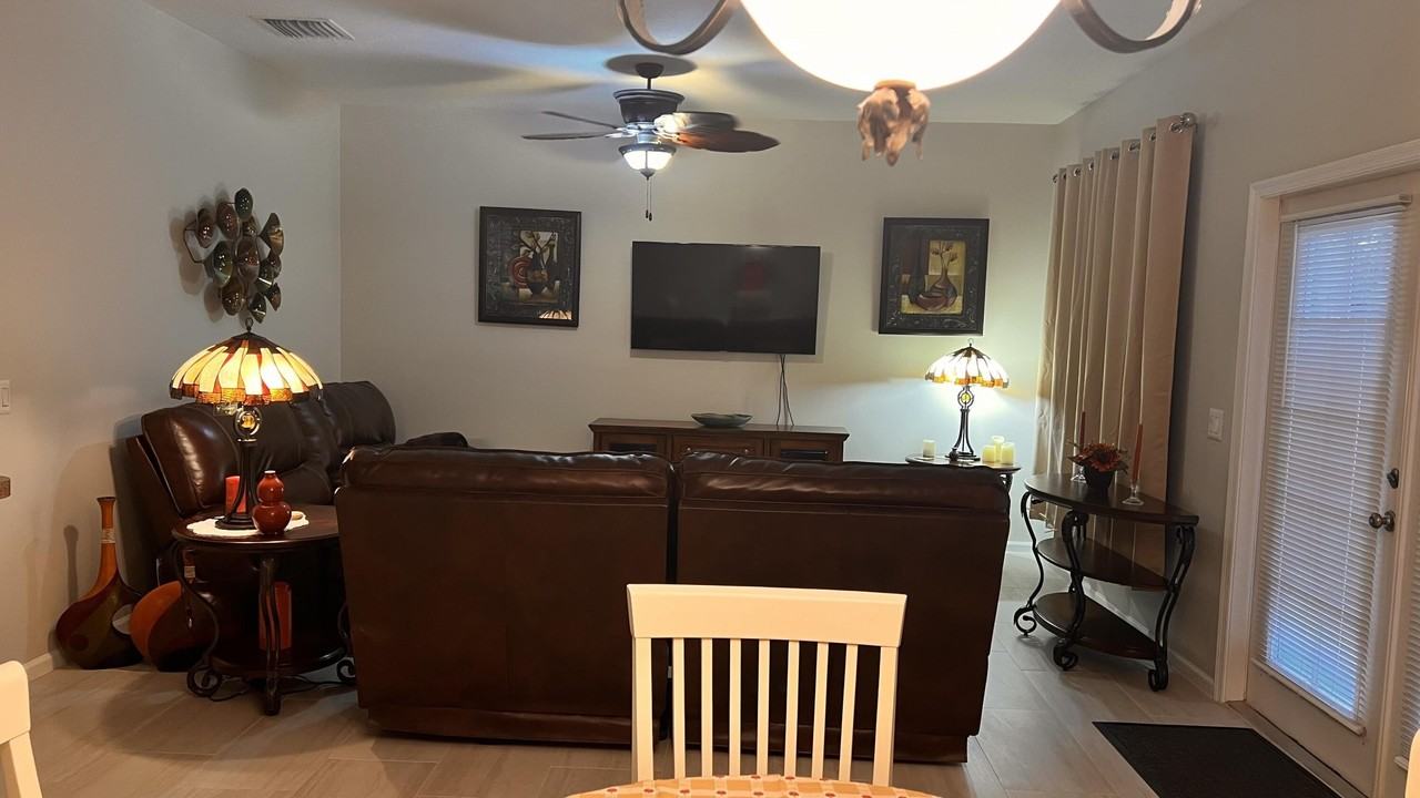 18226 50th St N - Photo 3 of 15