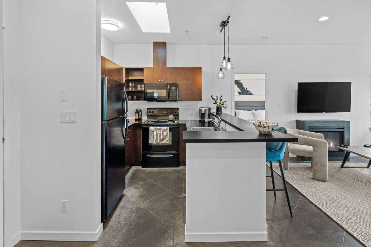 848 Mason St #401 - Photo 2 of 43