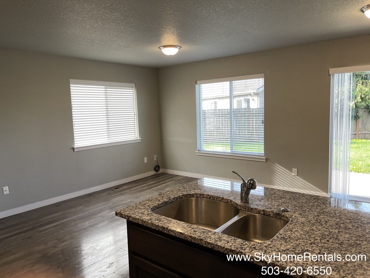 3534 Anchor Court Northeast - Photo 3 of 14