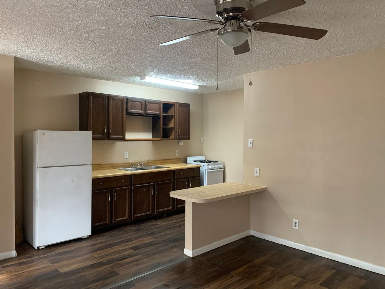 Cedar Knoll Apartments - Photo 2 of 11