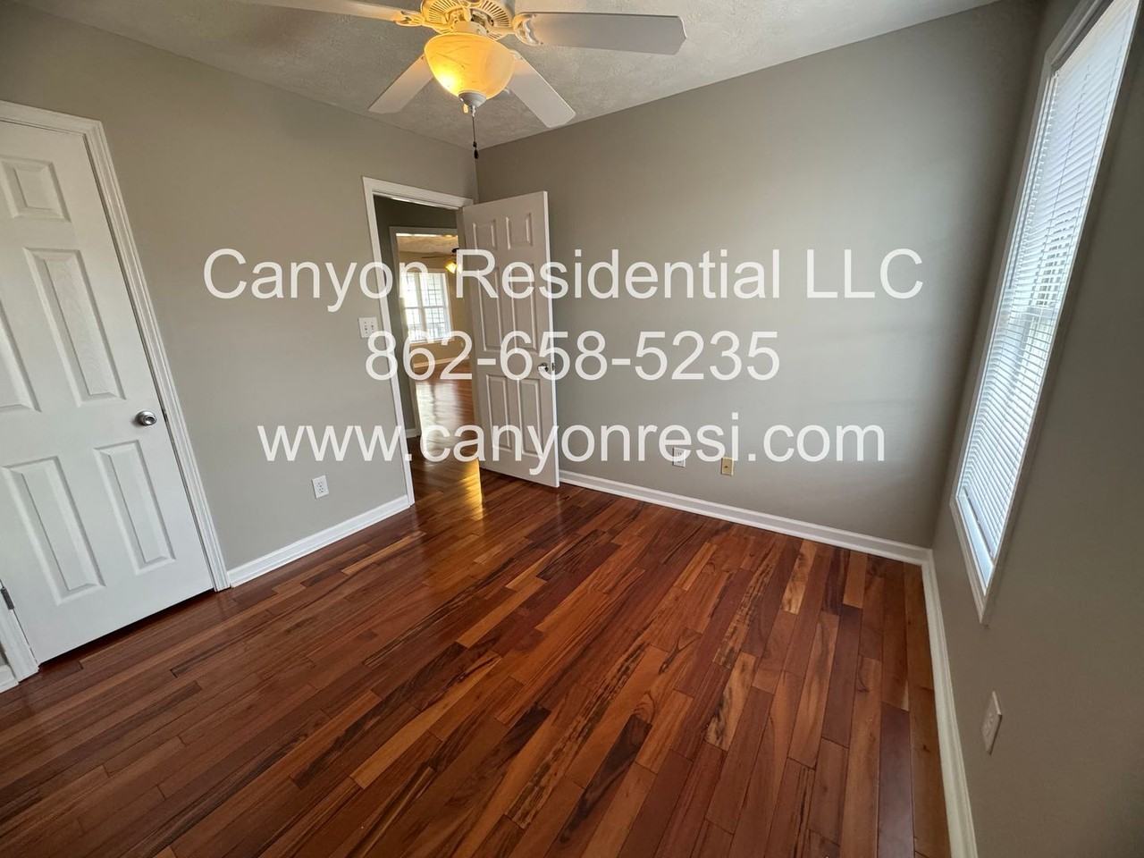 5629 Thackeray Dr - Photo 7 of 17