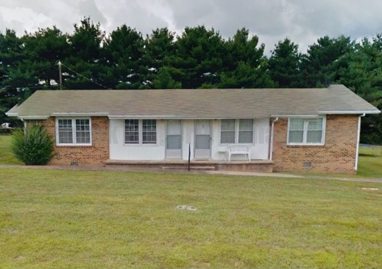 120 Hayfield Sq - Photo 2 of 21