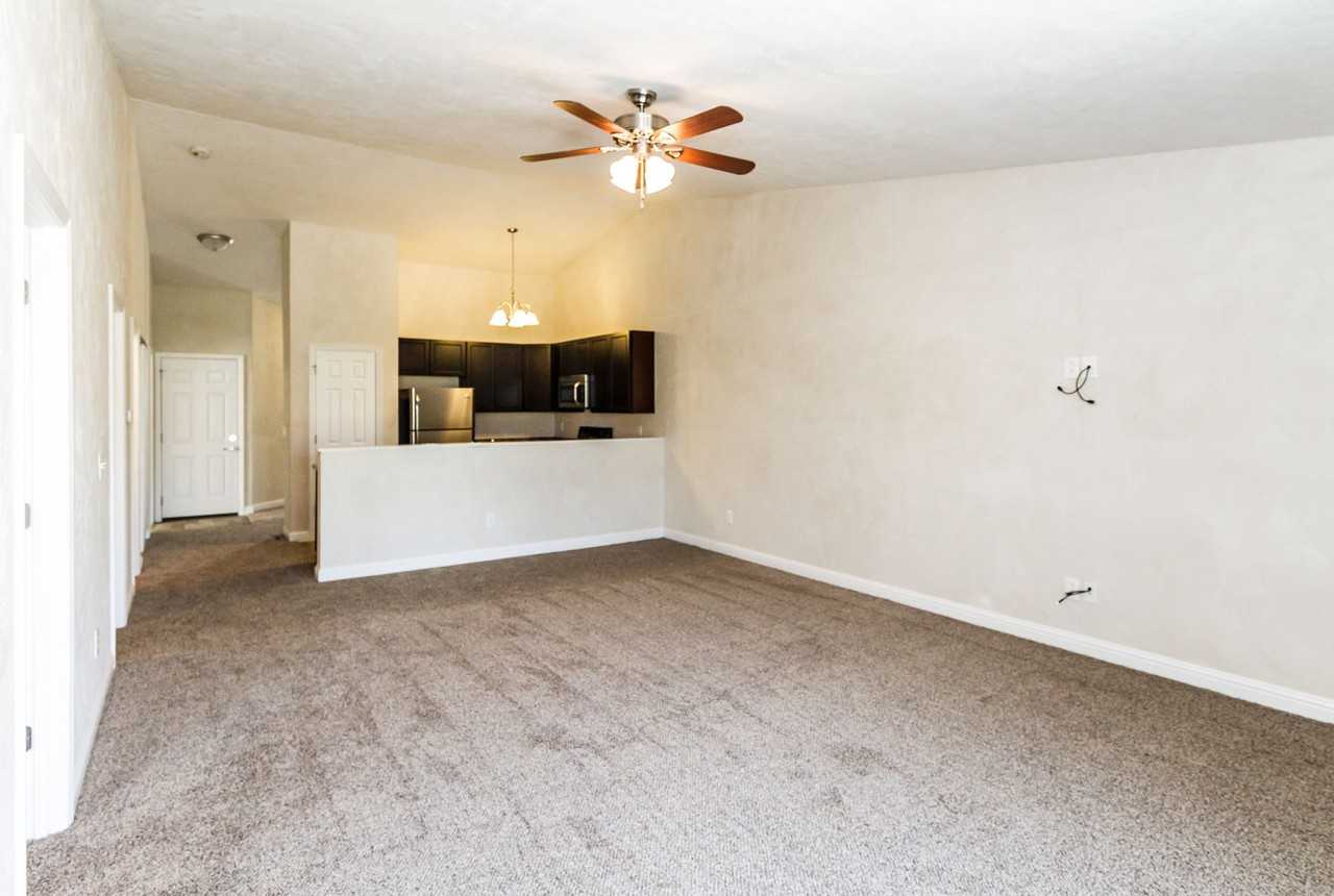 2029 Wexford Green Way - Photo 5 of 36