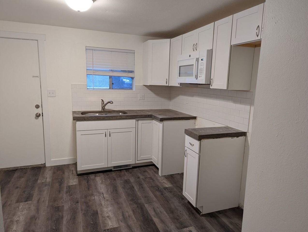 580 S 470 E #1 - Photo 5 of 20