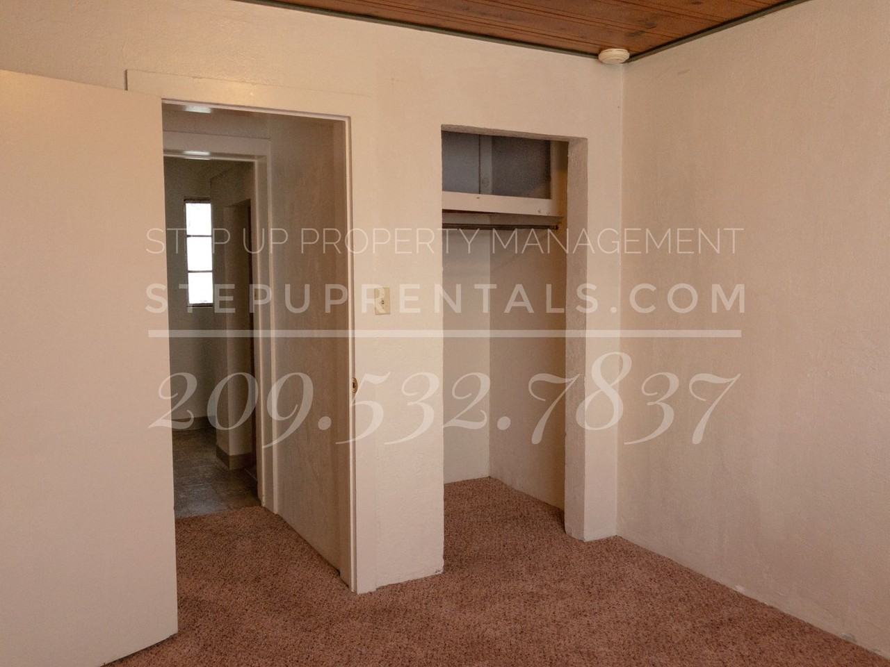 354 Barretta Street - Photo 4 of 7