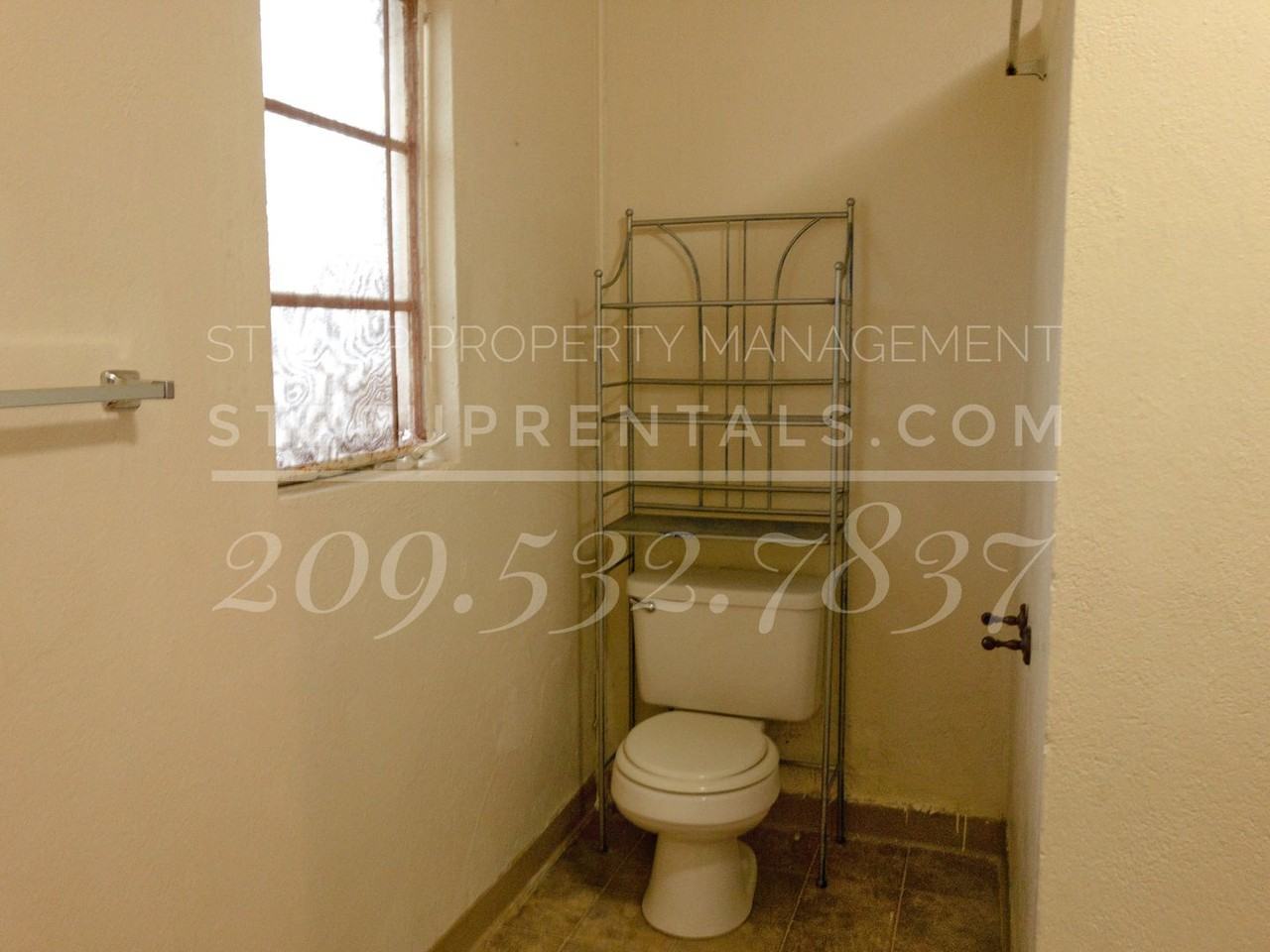 354 Barretta Street - Photo 7 of 7