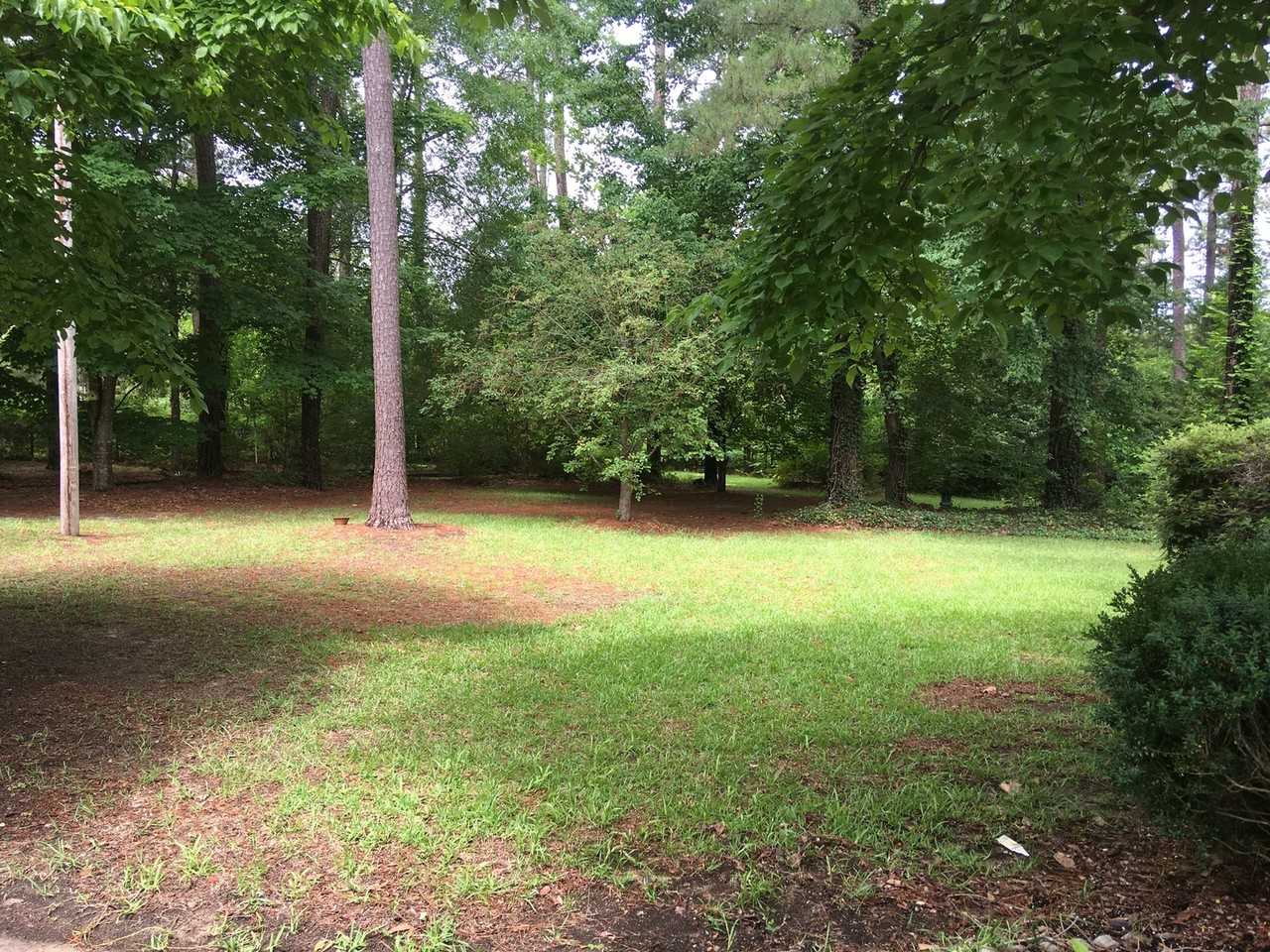 275 Pine Wood Rd - Photo 3 of 20