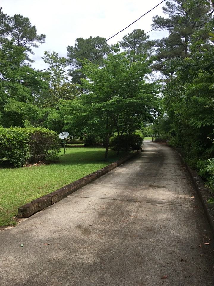 275 Pine Wood Rd - Photo 5 of 20