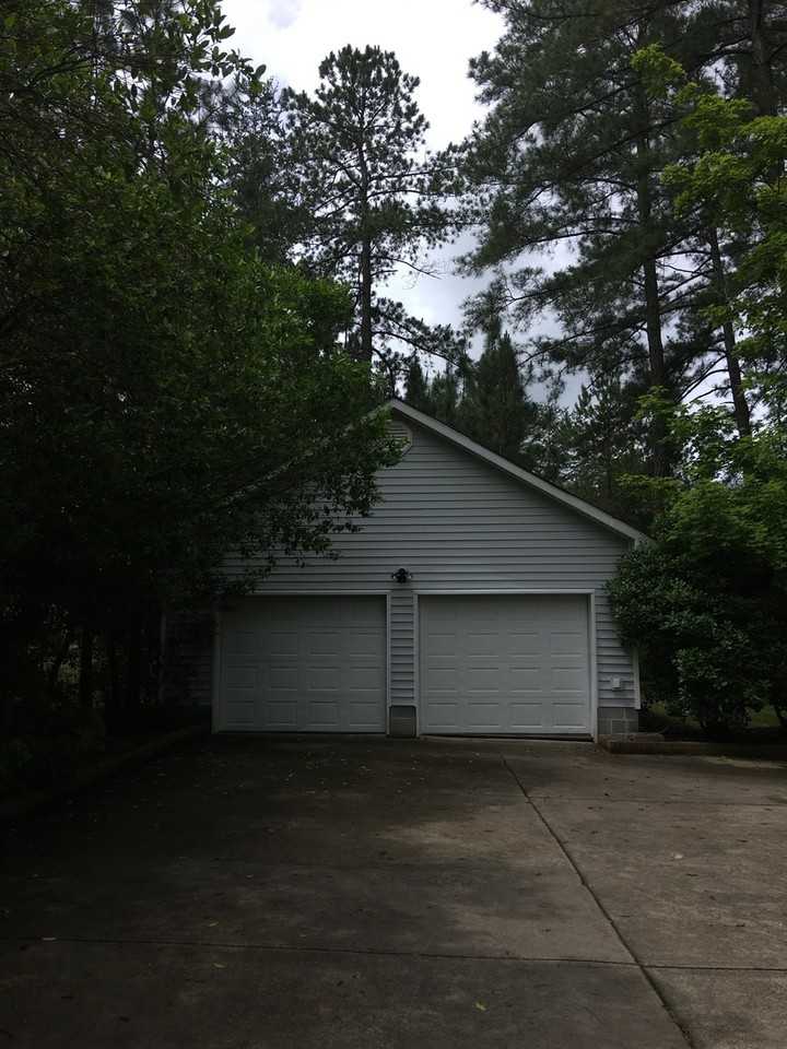 275 Pine Wood Rd - Photo 6 of 20