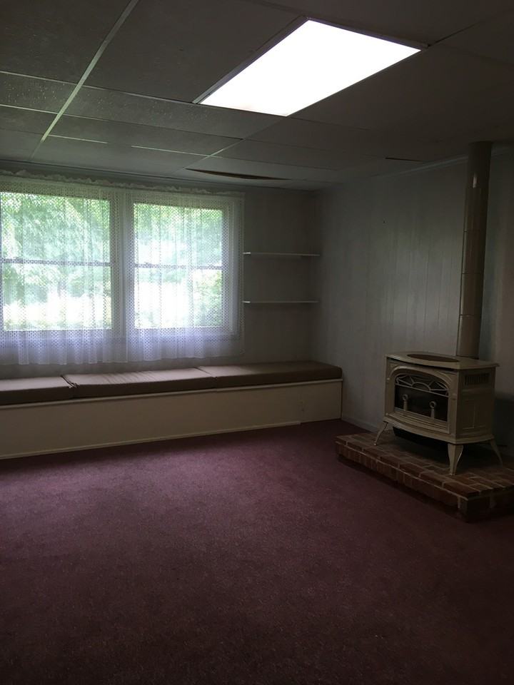 275 Pine Wood Rd - Photo 7 of 20