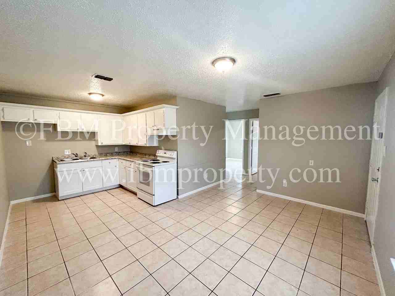 3224 W 8th Ave #4 - Photo 3 of 12