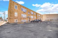 1317 Calumet Ave - Photo 1 of 1