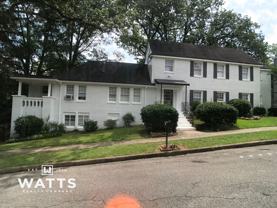 Lakeshore Cottage Apartments - Photo 1 of 1