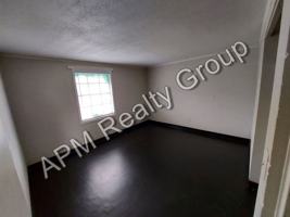 featured image of 2718 Howell Ct Apt B #Apt B