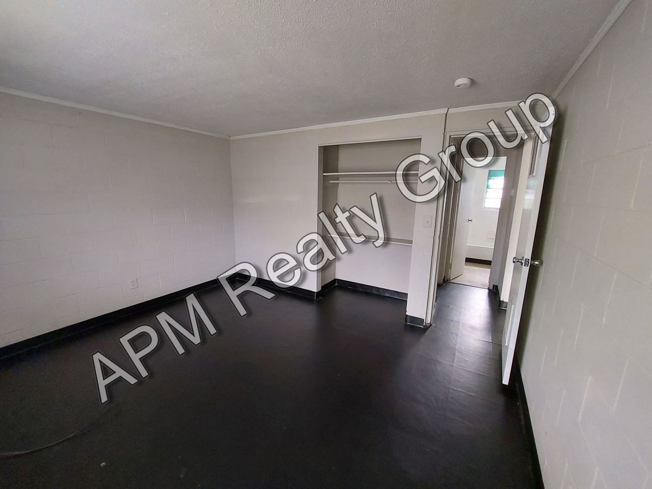 2718 Howell Ct Apt B - Photo 5 of 7