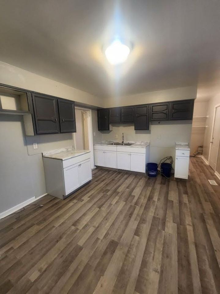 4342 Baker Dr - Photo 6 of 10