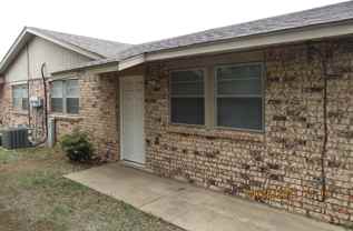 7914 Nw Crossland Cir - Photo 1 of 1