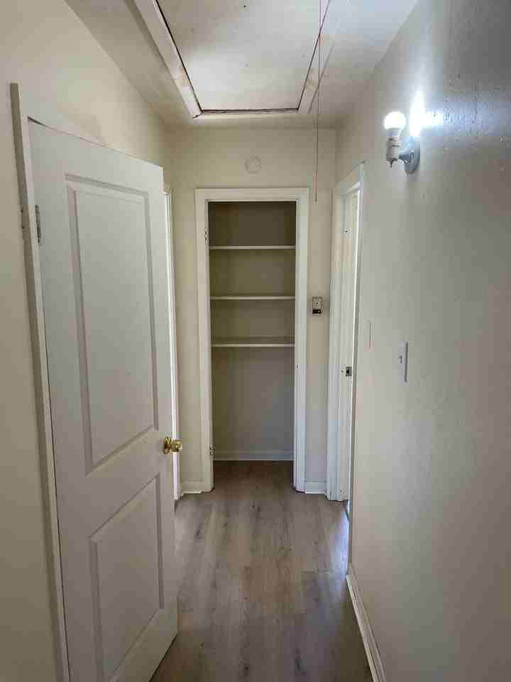 209 E Dudley Dr - Photo 7 of 20