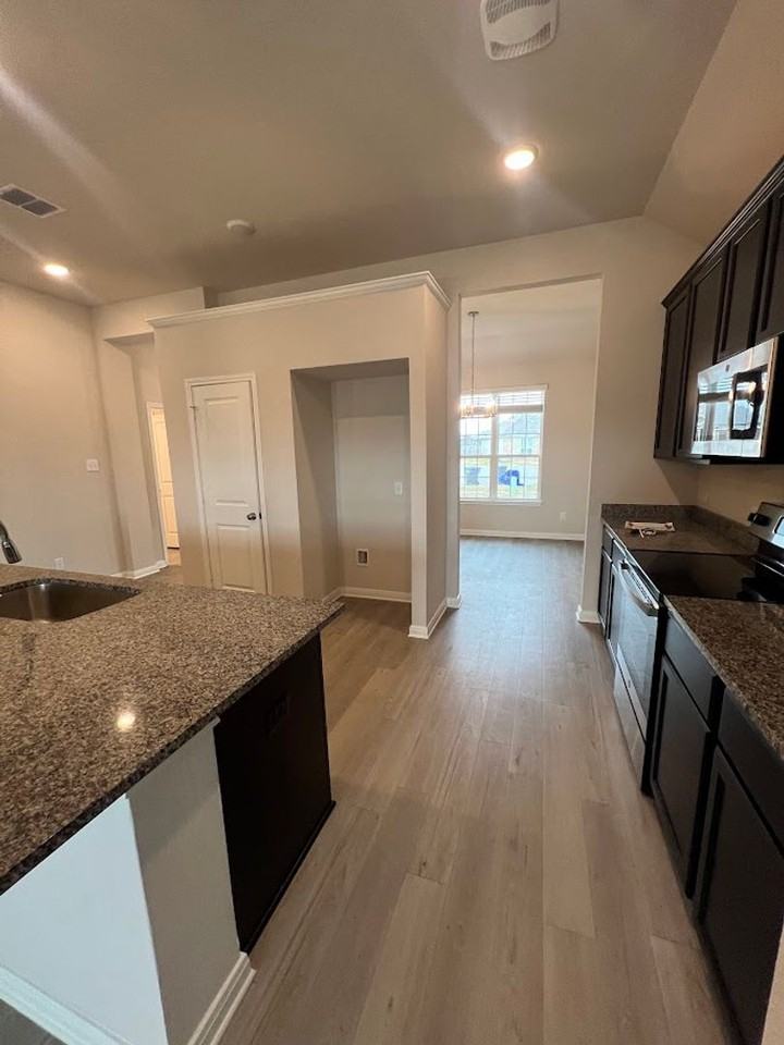3809 Centerfire Rd - Photo 5 of 21