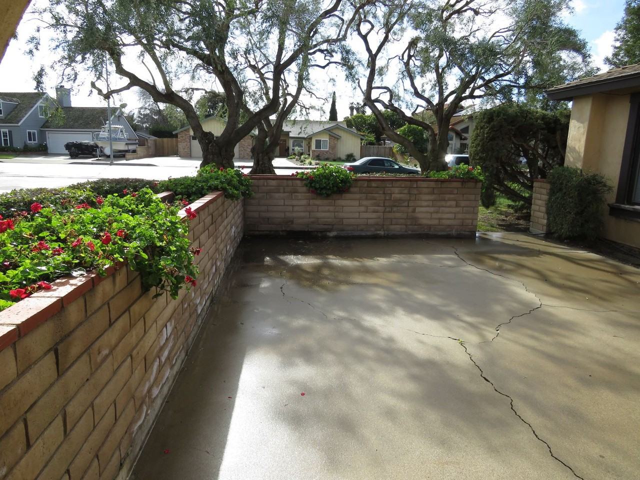 803 Niles Ct - Photo 3 of 31