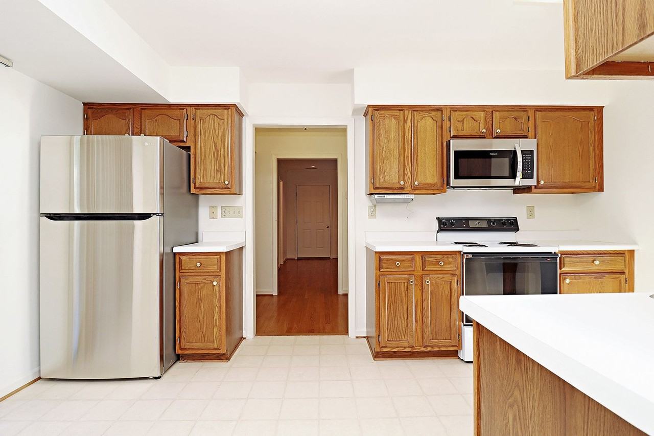 1630 Brightfield Pl - Photo 7 of 19