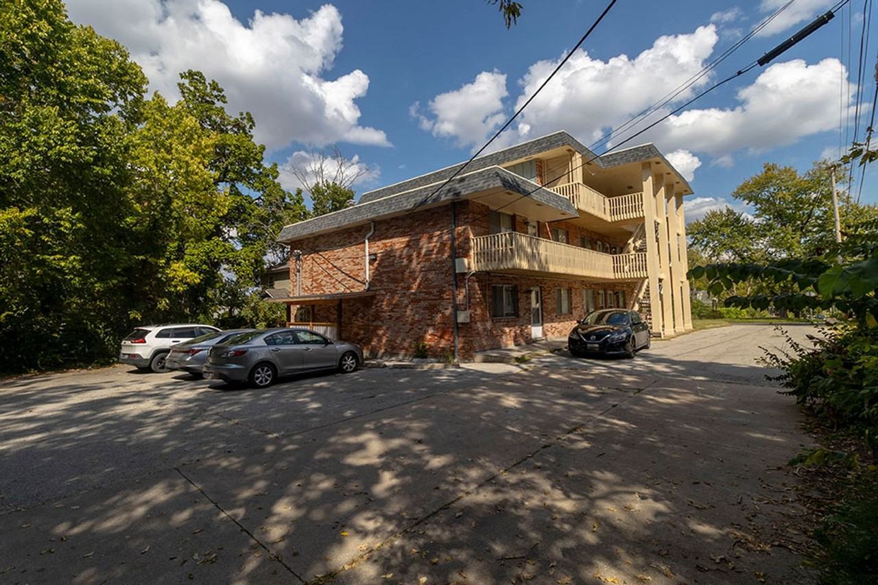 801 N Ann St #8 - Photo 3 of 15