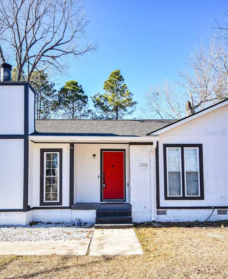 6916 Callahan Cir - Photo 2 of 19