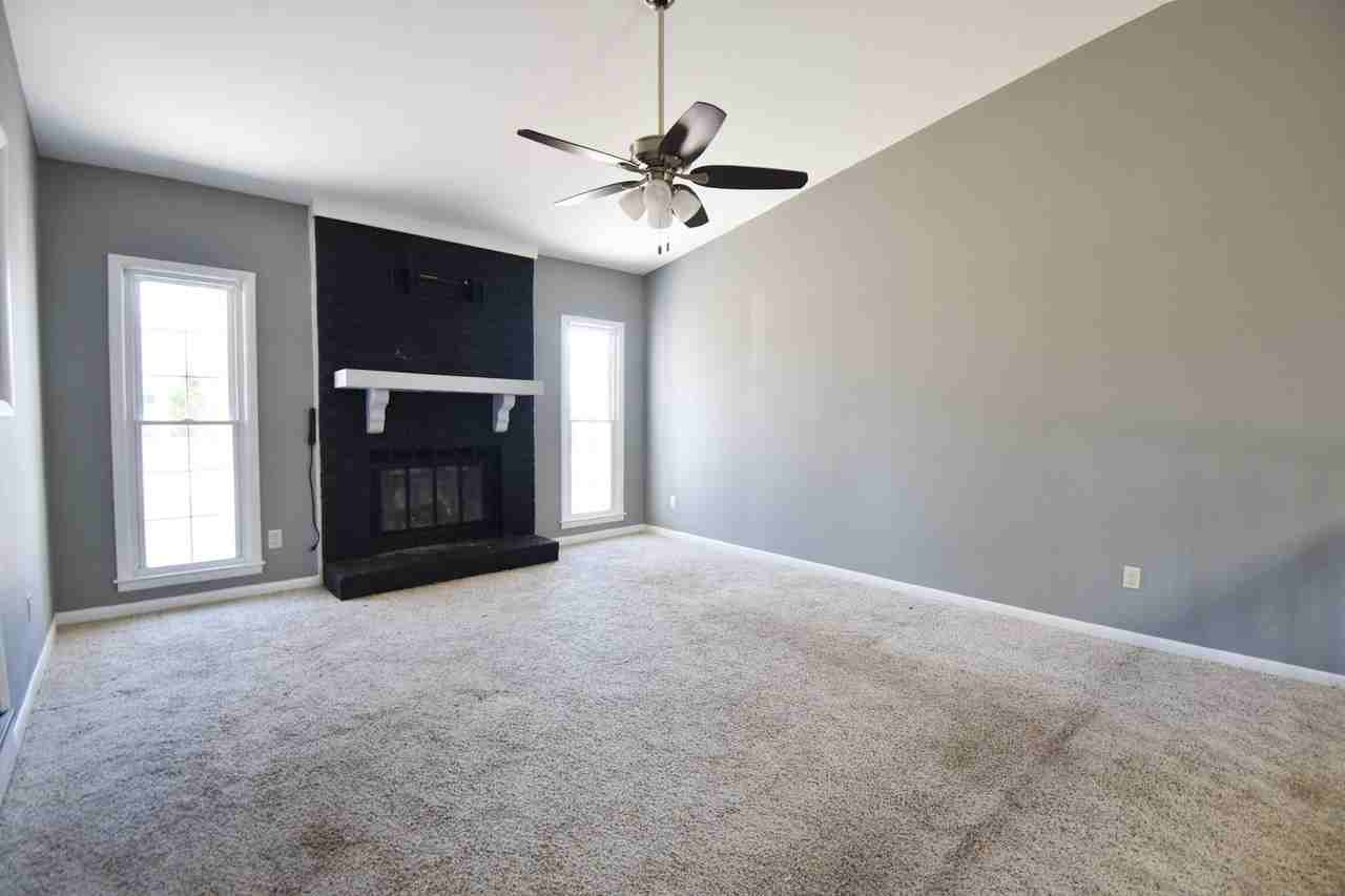 6916 Callahan Cir - Photo 7 of 19