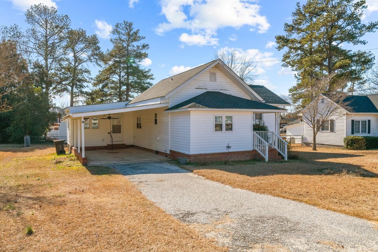 203 E E St - Photo 3 of 41