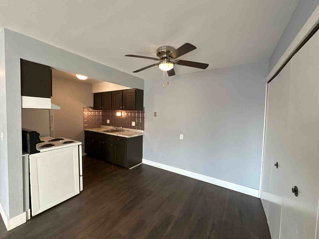 River North - Photo 3 of 12