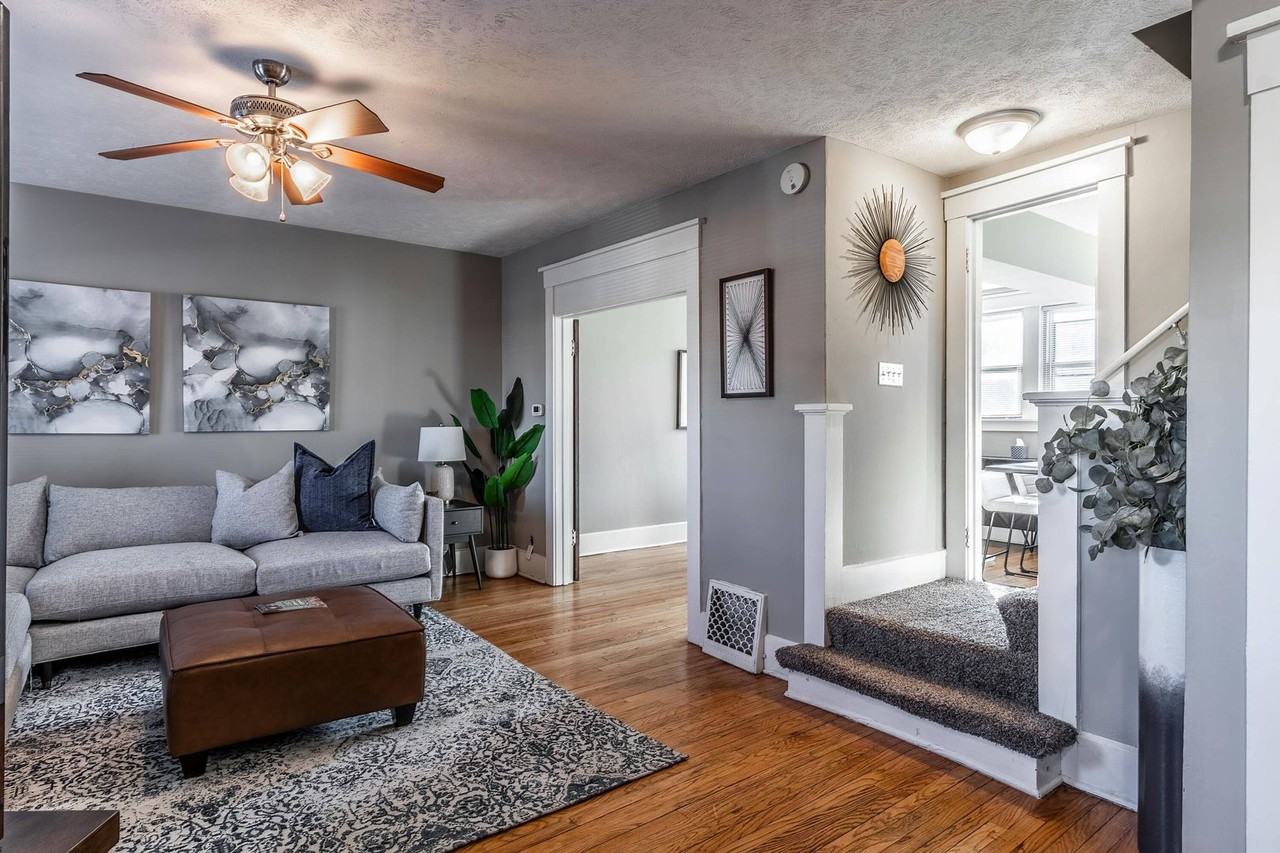 3917 Farnam St - Photo 3 of 32